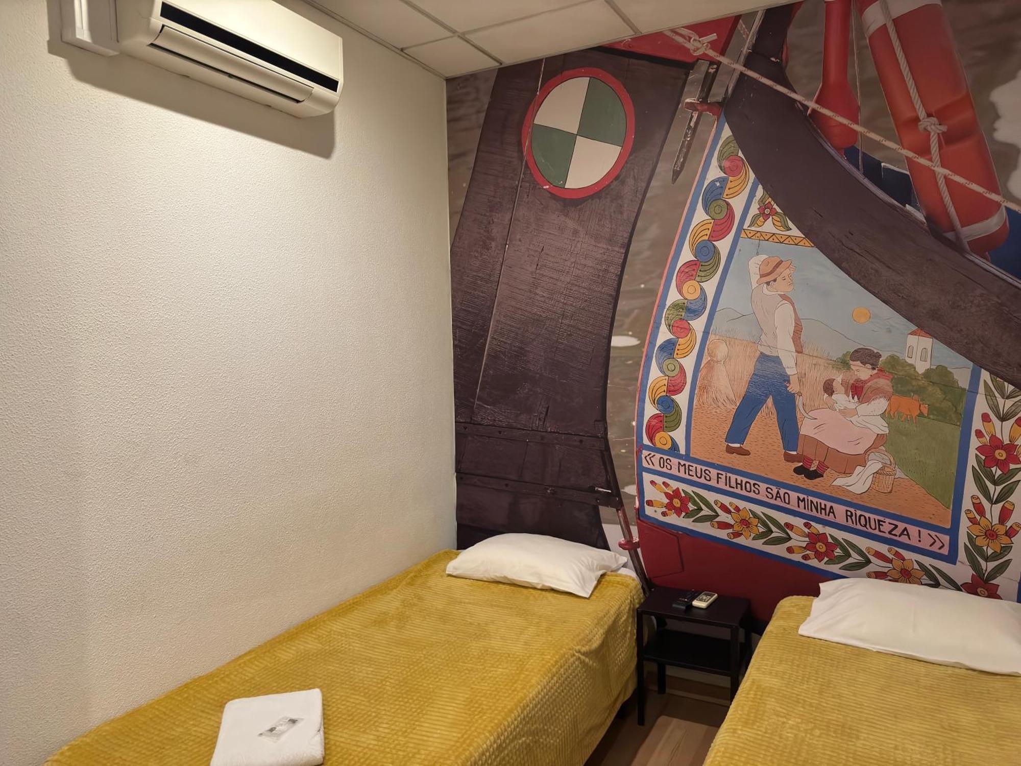 Peters Guesthouse Aveiro Exterior photo
