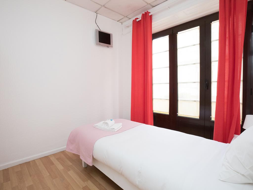 Peters Guesthouse Aveiro Exterior photo